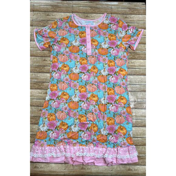 Smocked Sweets Other - NWOT Smocked Sweets Pumpkin Bamboo Gown Large